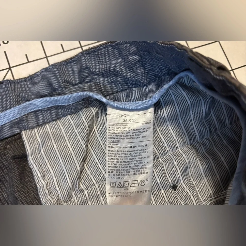 Banana Republic Men’s Size 35/32 Aiden Fit Chinos‎